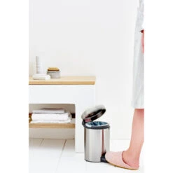Brabantia Newicon Pedaalemmer 3 L Mat Staal 10 Brabantia Newicon Pedaalemmer 3 L Mat Staal -Royal Boch Winkel 101 2164 4 1
