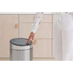 Brabantia Touch Bin Afvalemmer 30 L Mat Staal 15 Brabantia Touch Bin Afvalemmer 30 L Mat Staal -Royal Boch Winkel 102 5462 7 1